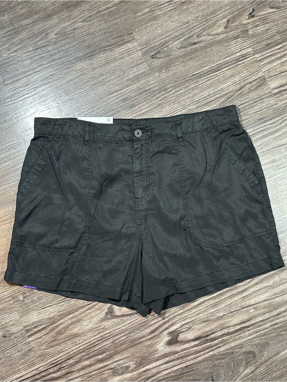 NWT $88 SOCIAL STANDARD BY SANCTUARY MID Rise Fortune Tencel Short XXL